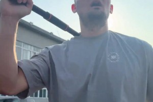 那谁说的，打不过就跳舞