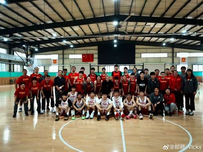 厄瓜多尔vs德国高清比赛直播_厄瓜多尔vs德国比分预测_厄瓜多尔vs德国全场录像