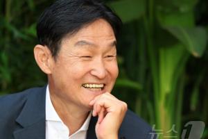 逆转战胜捷克！崔龙洙表示：韩国足球取得显著进步，似乎已进入先进足球行列