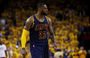 NBA近20年内仅两次总决赛实现横扫,均为詹姆斯所领军的骑士队所完成