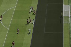 FIFA划线澄清遭判罚分析机构质疑:进攻球员越位,防守者未触线