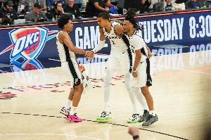 马刺连续三届选中文班卡斯尔哈珀！火媒报道：NBA禁止球队连续三年获得Top5选秀权
