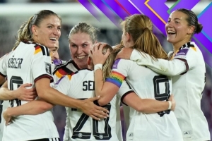 德国女足世预赛以2-0战胜挪威，领先一轮晋级女足世界杯