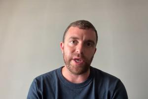 罗马诺称阿森纳极欲签下罗杰斯,其是三名潜在边锋之一