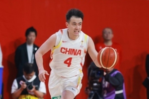 赵继伟：尽管已尽力防范霍金森，但确实无法阻止他