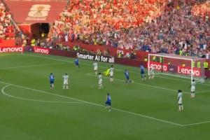 葡萄牙1-0落后克罗地亚！37岁佩里西奇进球，葡萄牙后点失误